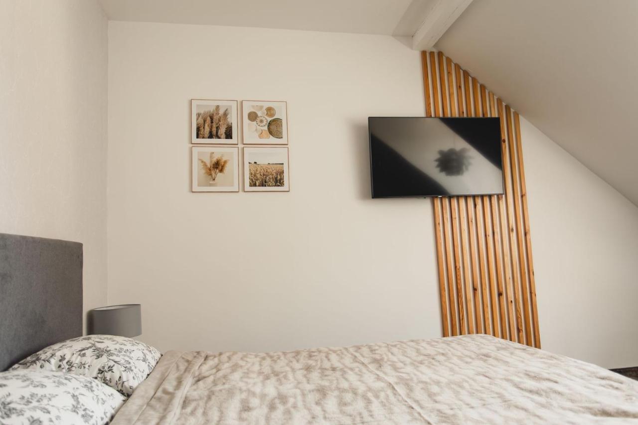 Livin Leba Otel Dış mekan fotoğraf
